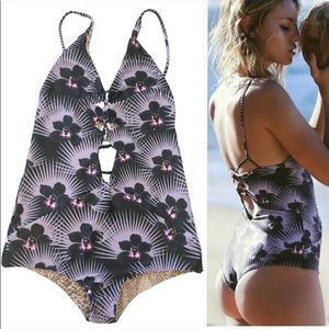 ACACIA Kokomo One piece bikini 👙